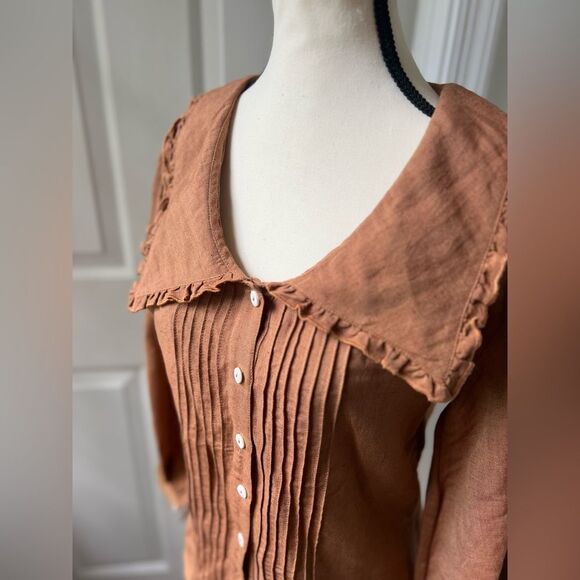 NWT Carolina Benoit It's A Poem Linen Button Down Top Brown Size Small - Picture 3 of 7